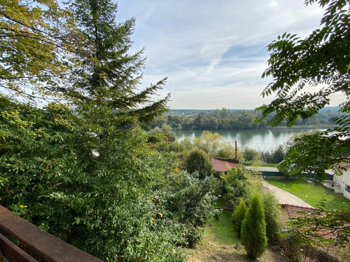 Вилла Chalet En Bord De Seine Ле-Кудре-Монсо Экстерьер фото